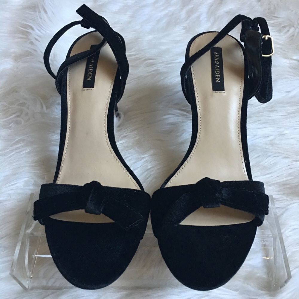 Ava & Aiden Charlee Velvet Bow Slingback Heels - Picture 6 of 7